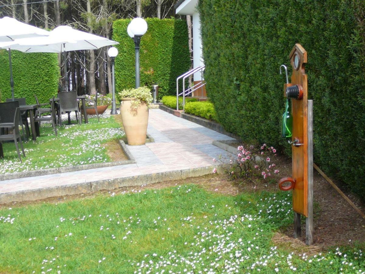 Hotel El Pinar Villapedre Esterno foto